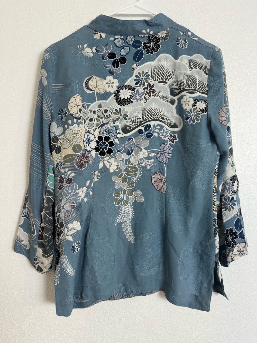 Citron Santa Monica silk button up oriental floral blouse top - Picture 4 of 4